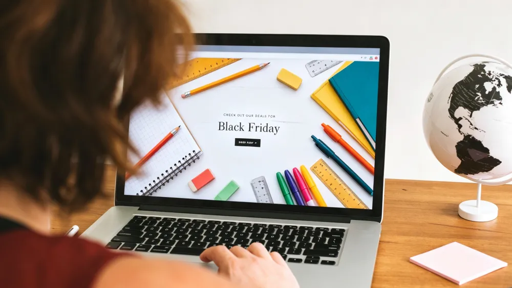E-commerce team planning online marketing campaigns for stationery products